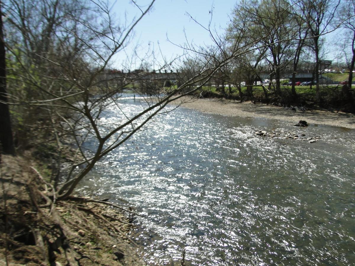 פיג'ן פורג' River Crossing Resort מראה חיצוני תמונה